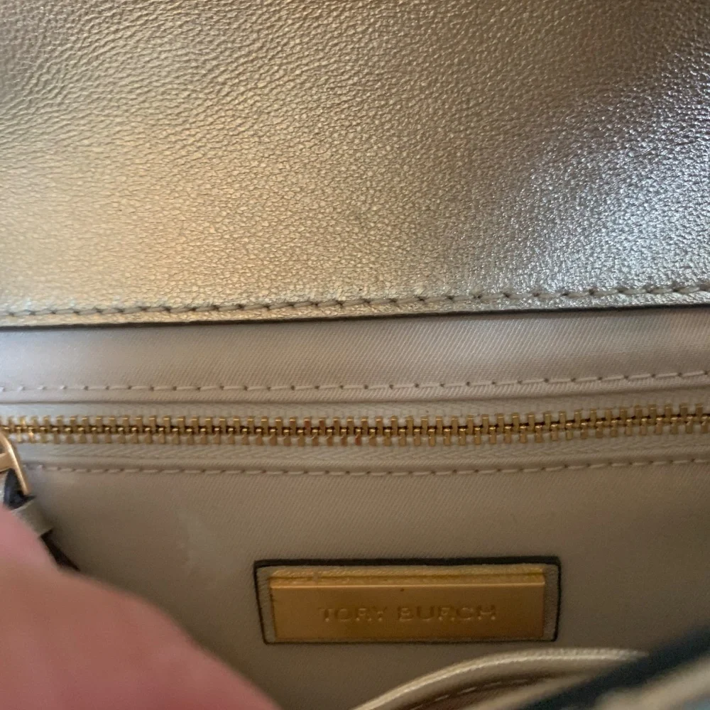 Tory Burch Gold Small Fleming Leather Handbag - Picture 12 of 13